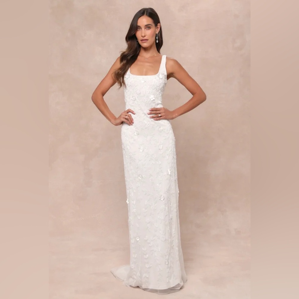 Extraordinary Glamour White 3D Floral Beaded Backless Maxi Dress